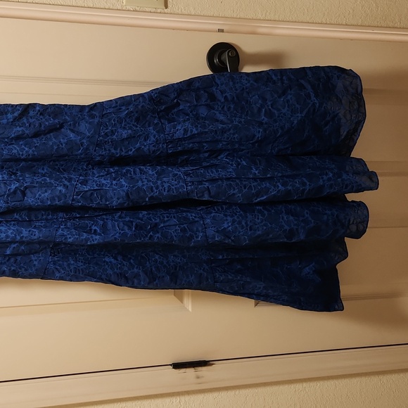 NWT Club Monaco Traveling Tiers Maxi Dress. Size 10, 12 - Picture 5 of 13